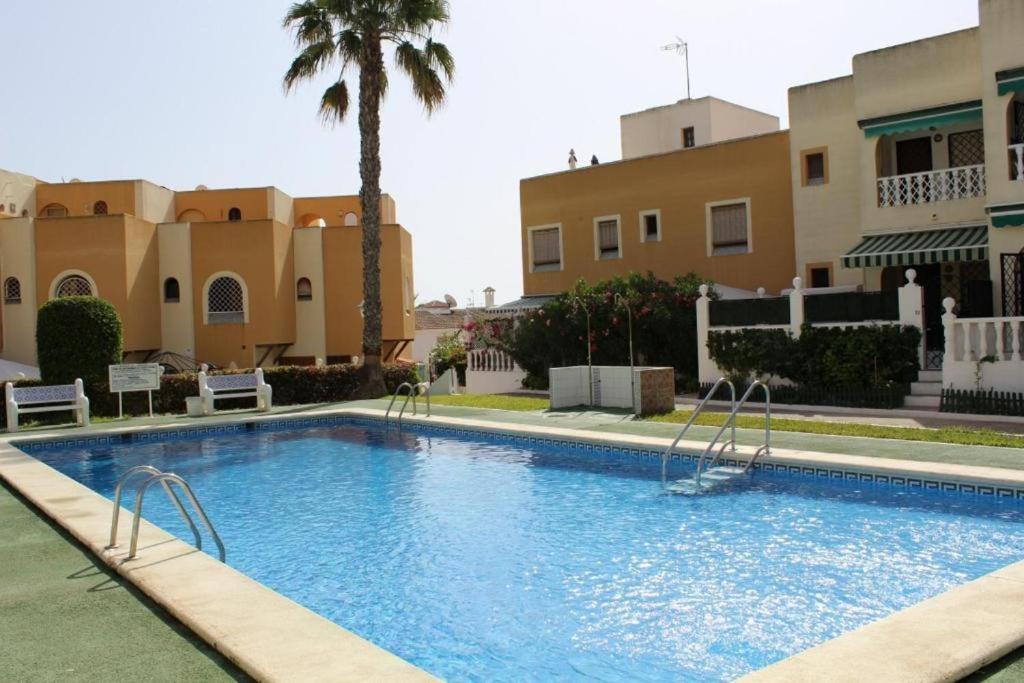 059 Bungalow Torrelamata Torrevieja Buitenkant foto