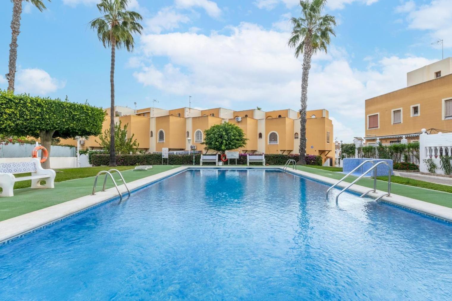 059 Bungalow Torrelamata Torrevieja Buitenkant foto