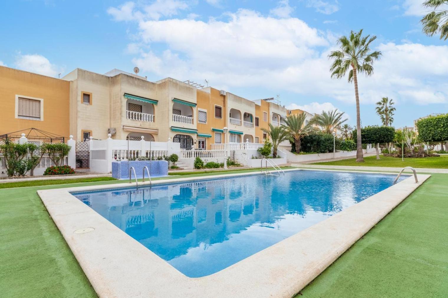 059 Bungalow Torrelamata Torrevieja Buitenkant foto